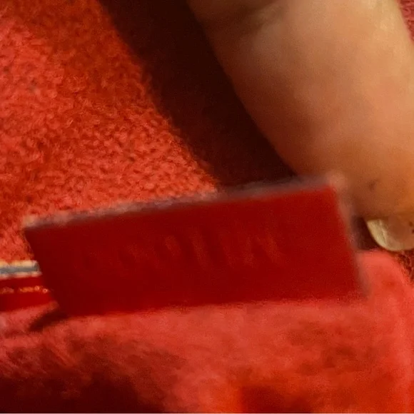 Authentic LV Epi Alma Red PM - Picture 6 of 10
